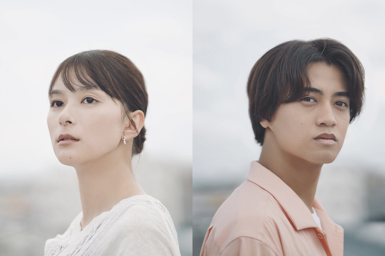 左から、芳根京子さん、髙橋海人さん（映画『君の顔ではなけない』公式Xより）。