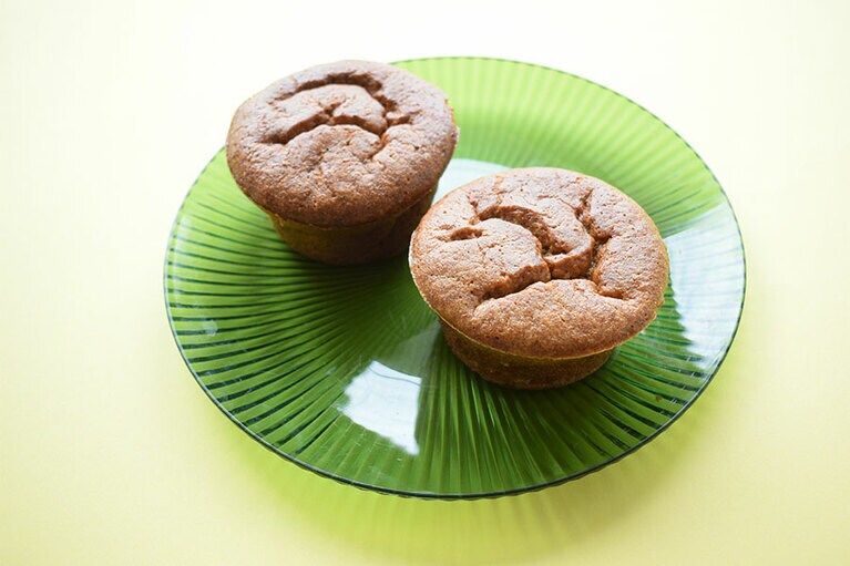 マレーシアで人気の甘い練乳入りミルクティー「テタレ」を合わせてみては。