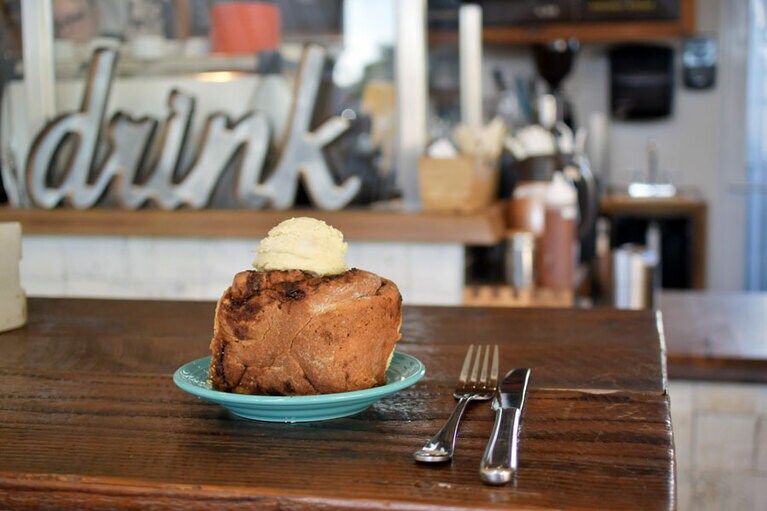 こちらはオーガニックではないけれど、朝早くから営業しているカフェ、ネクタリン・グローブ。