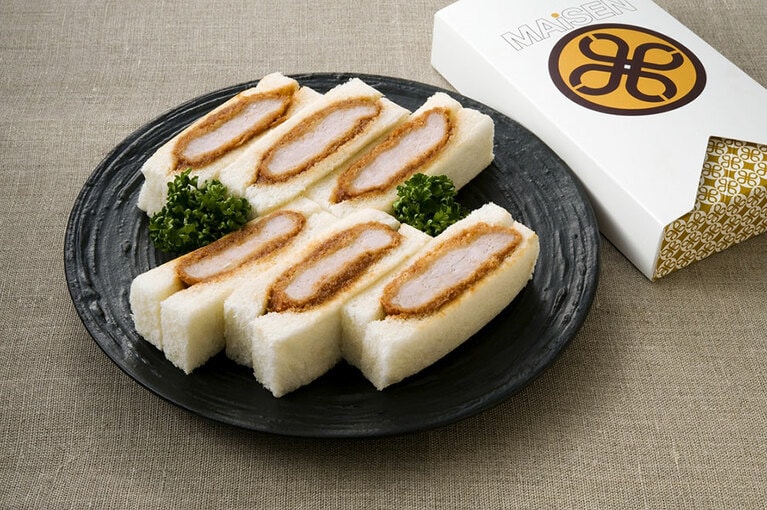 ヒレかつサンド6切 842円／とんかつ まい泉(エキュート上野)