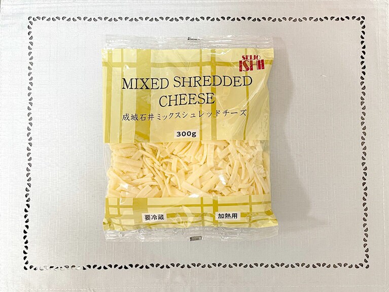 【7位】トリュフ味のポテト＋チーズの材料：ミックスシュレッドチーズ。