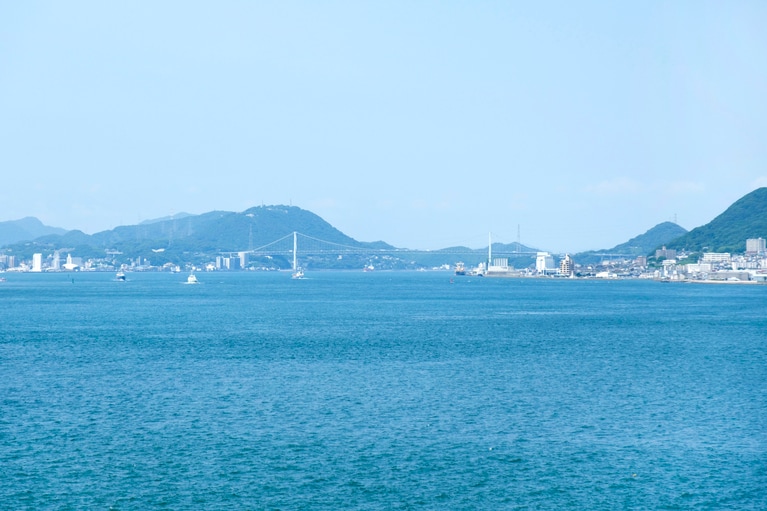 関門海峡。