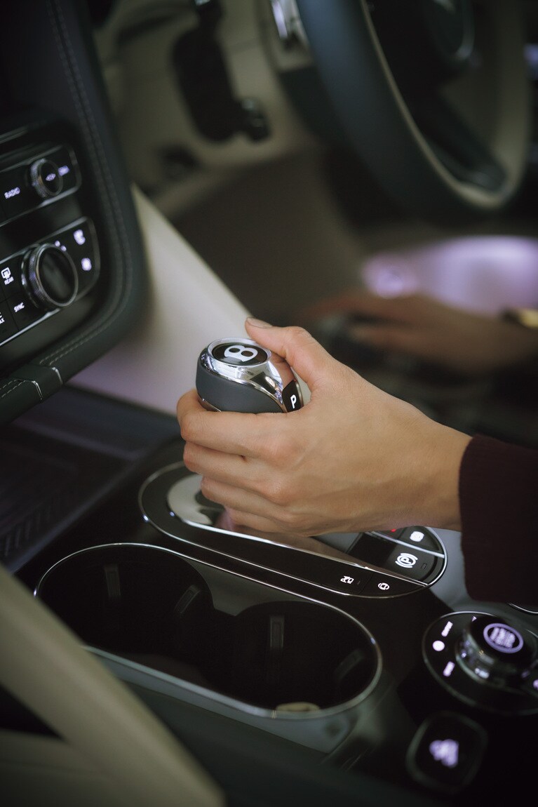 ギアを入れて快適なドライブへ。