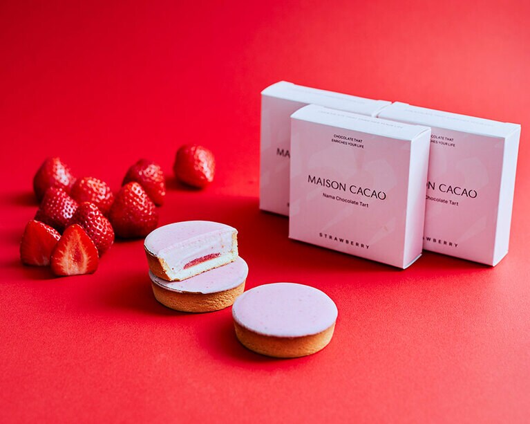 リッチ生チョコタルト いちご 3個入り2,160円。※CHOCOLATE BANKを除く、他全店舗で販売。