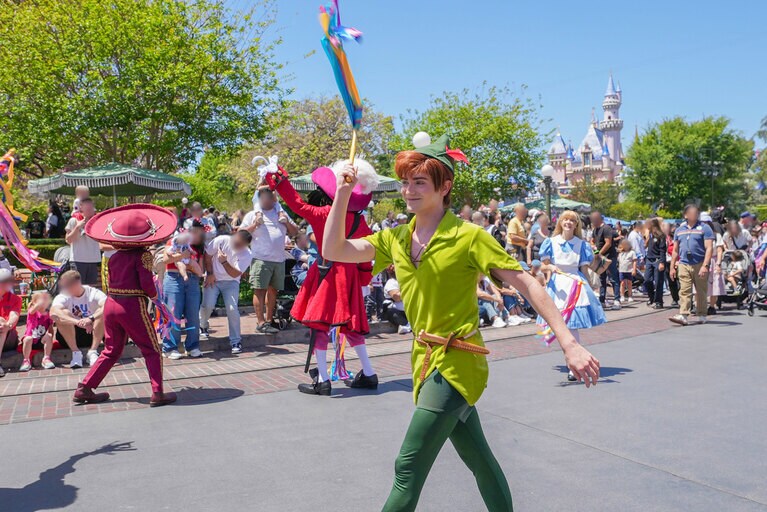 「セレブレート・ハッピー・カバルケード」の様子