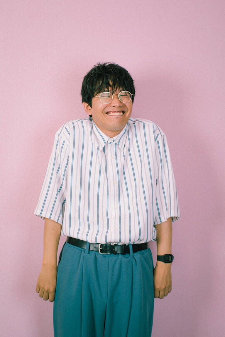 ミキ・亜生さん。『保護ネコに幸せにしてもらった僕の推しネコ活』（主婦の友社）より