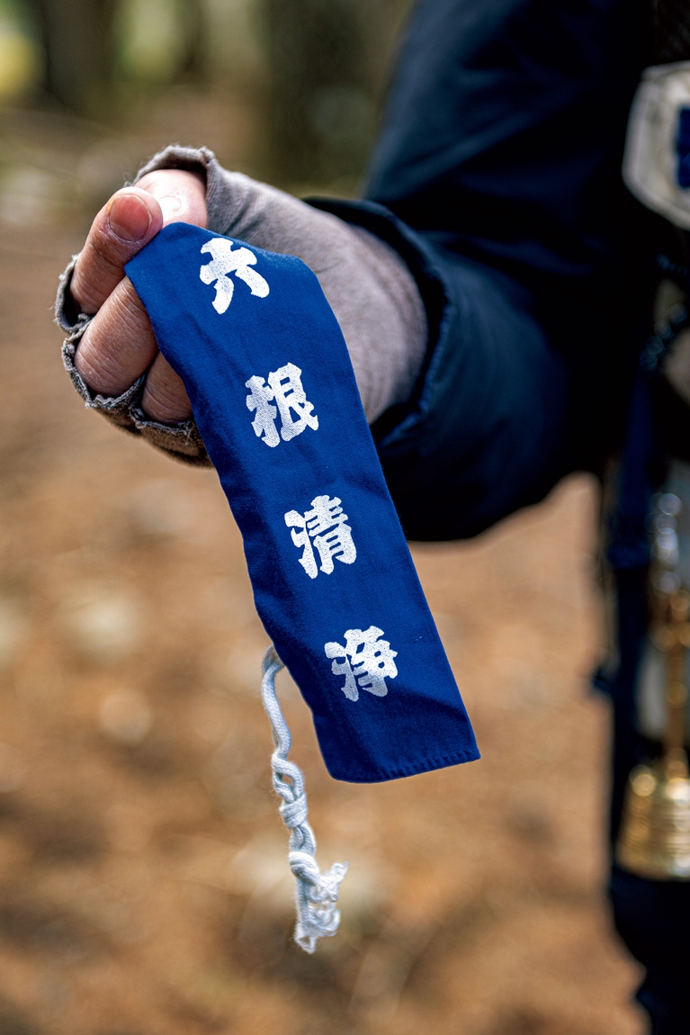 「六根清浄」は、昔から富士山登拝中に唱えられている掛け声。