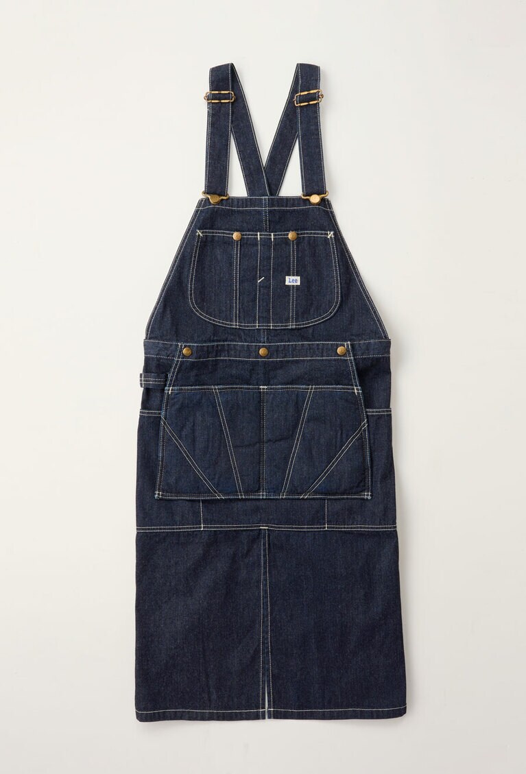 CAMPING APRON サイズ：M 16,500円。
