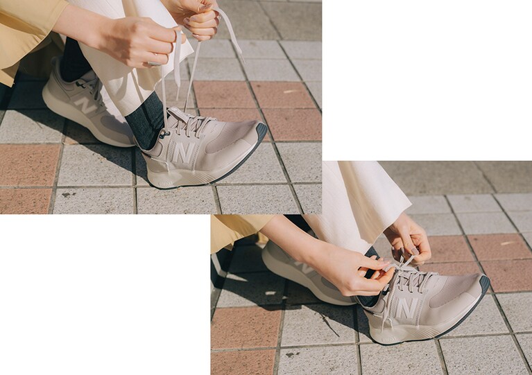 UA900はヒールの形状が外側にカーブしていて、スムーズな脱ぎ履きが可能。縫い目のないアッパーは屈曲性に優れ、フィット感も抜群だ。