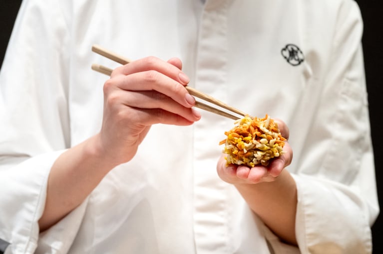 美しい手さばき。