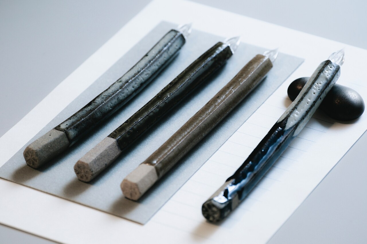 桃山時代から作られ、楽焼、萩焼と並ぶ「日本三大茶陶」の一つが唐津焼。