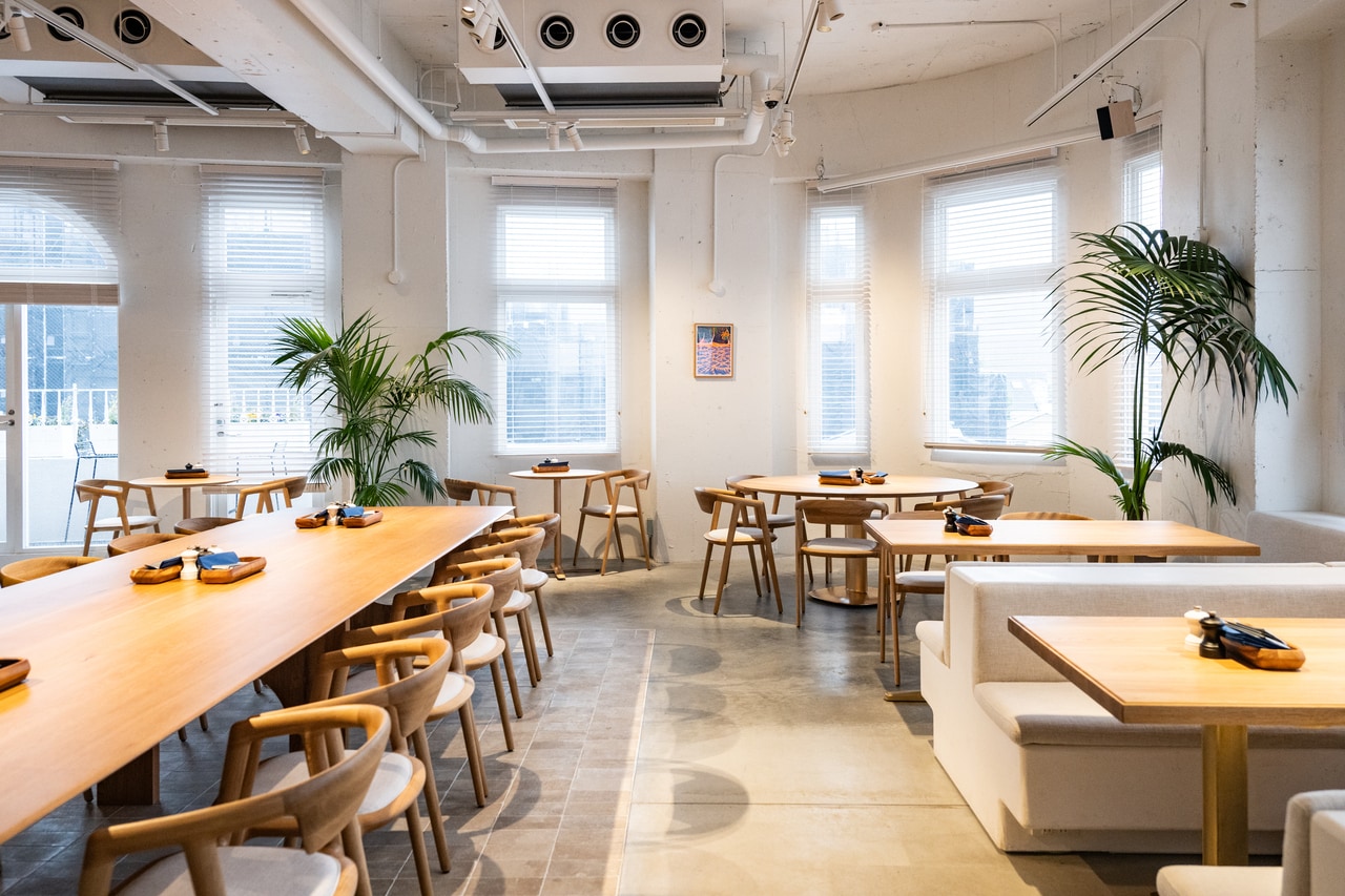 昼と夜で違った表情を楽しめる。