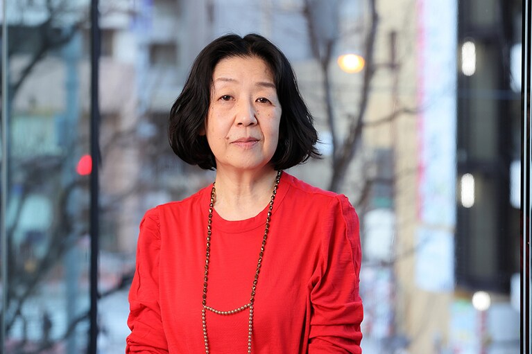 井上荒野さん。