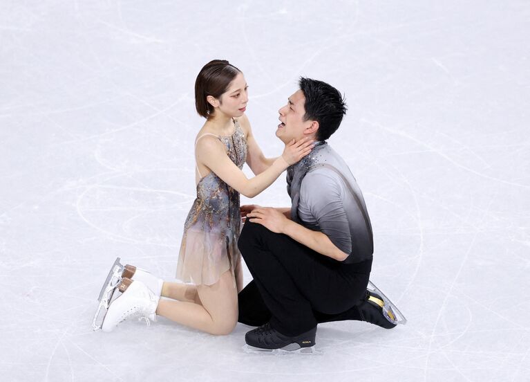 （左から）三浦璃来、木原龍一　©時事通信社