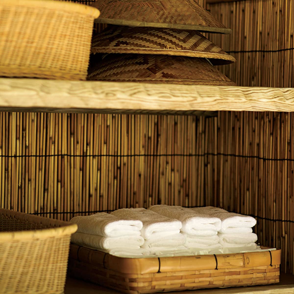 野天風呂には、あたたかいタオルも。