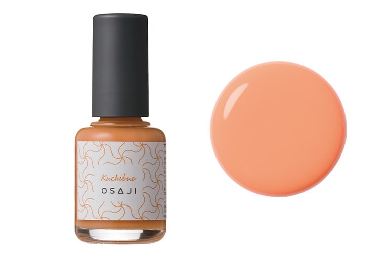 602 Kuchibue〈口笛〉。なぜかノスタルジックな印象も受ける、柔らかく優しいオレンジ（数量限定）。