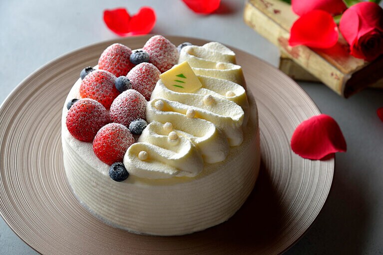 「極 ガトー・オー・フレーズ」10,800円。