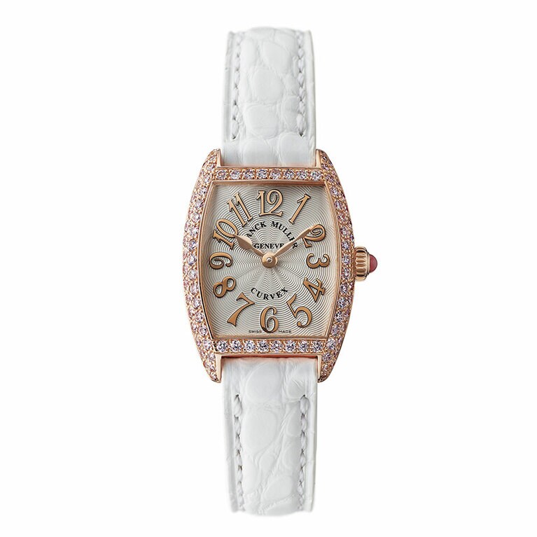 「インターミディエ レリーフ ダイヤモンド」（PG×ダイヤモンド、クロコダイルストラップ、クォーツ）縦30×横22mm 厚さ7.30mm 3,487,000円／フランク ミュラー ウォッチランド東京