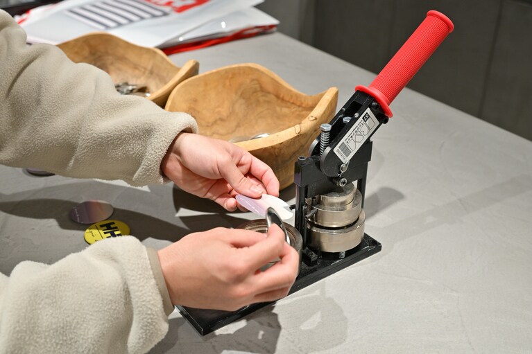 ヘリーハンセン×アニエスベー。