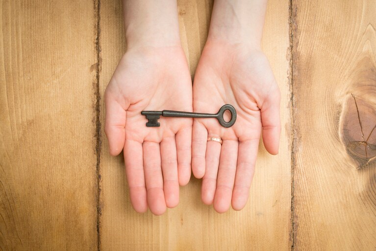 ハードルはあるかもしれないけれど……。写真：Hakase／イメージマート