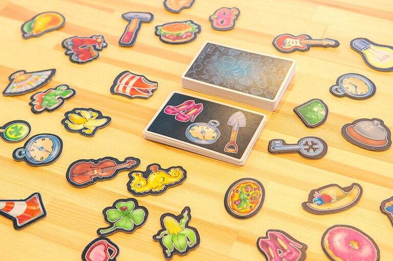 シンプルなルールで、繰り返し遊びたくなる「デジャブ」。