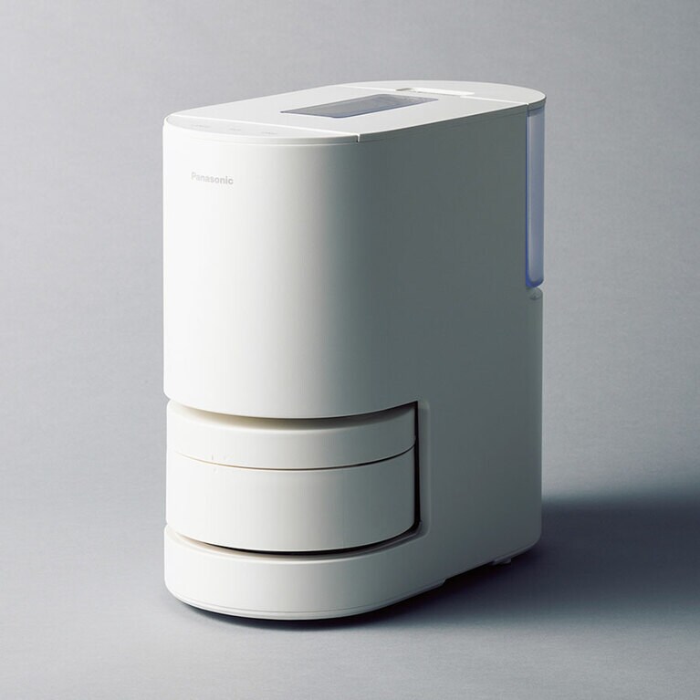 自動計量IH炊飯器 SR-AX1 オープン価格（実勢価格46,000円程度、編集部調べ）／パナソニック