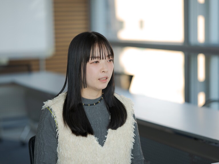 前川瞳美さん。