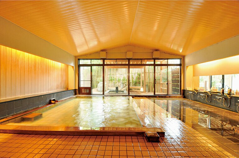 【高志の宿 高島屋】Photo: Masahiro Shimazaki