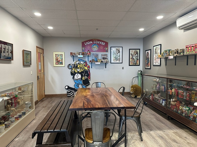 早いもの勝ち　レア　1点もの　ライオンコーヒー　ハンドメイド額縁 楽天市場】【2025.9.4までの賞味期限のため大特価！】 ライオン