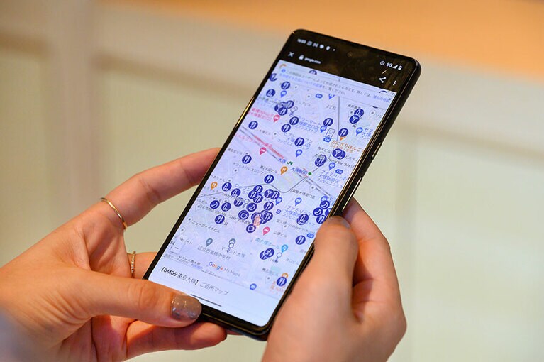 自分のスマホが街歩きガイドに早変わり。