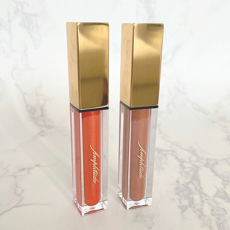 Amplitude コンスピキュアス リップグロス 新色2色 各4,510円(数量限定)。左から、EX-01オレンジゴールド、EX-02ブラウンゴールド。
