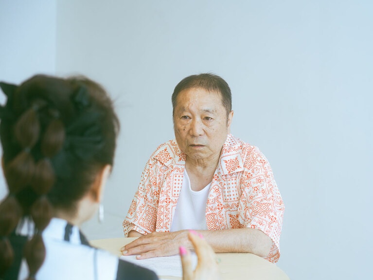 左：ジュディ・オングさん、右：近田春夫さん。