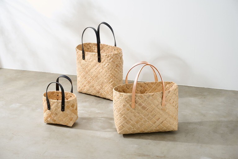 台湾では屏東や台東エリアで原住民により営まれてきた月桃編み。