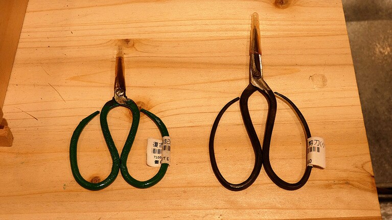 このサイズのハサミは家に1つあると重宝します。