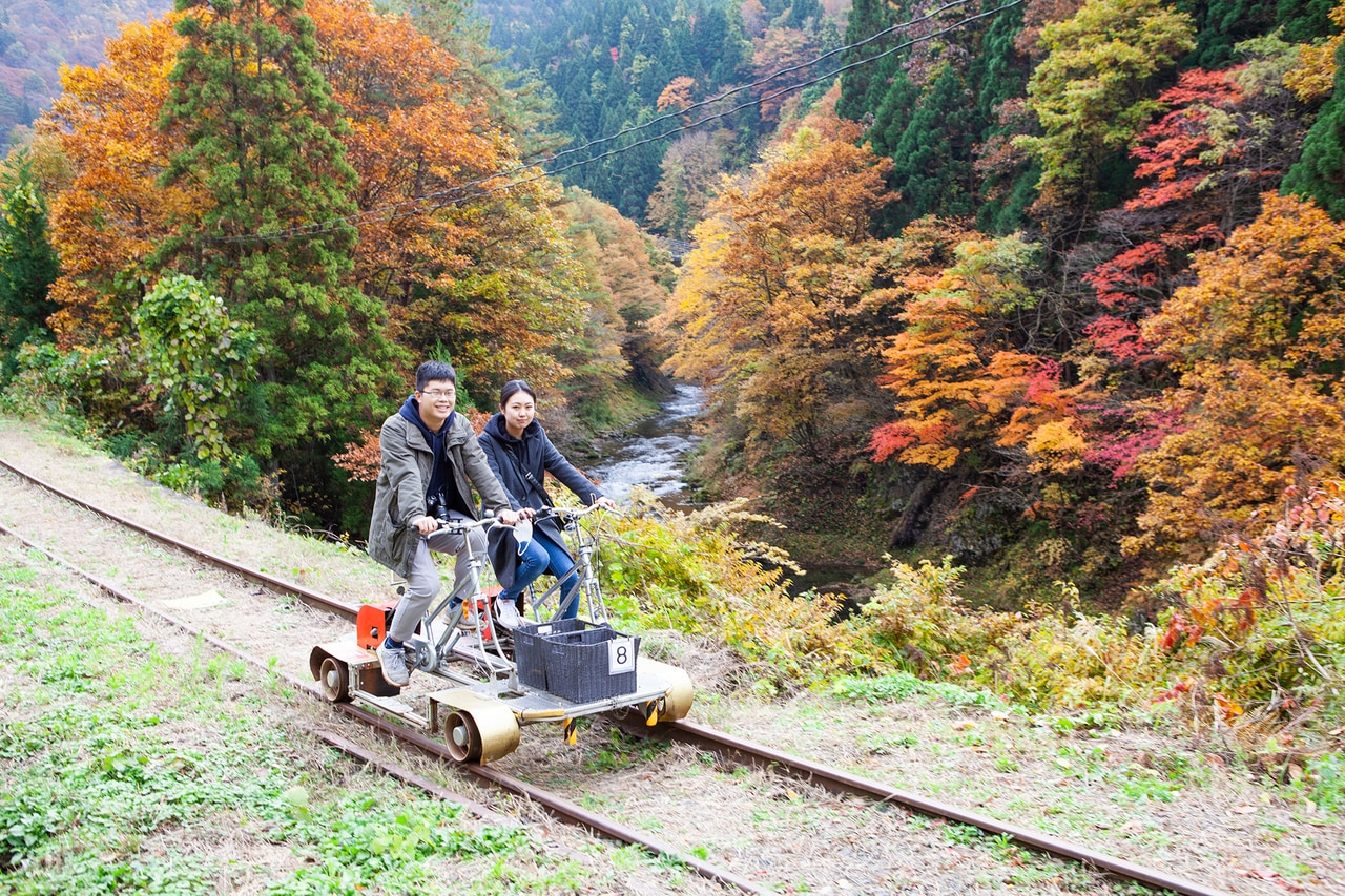 11月は紅葉も見頃に。贅沢な紅葉狩り！