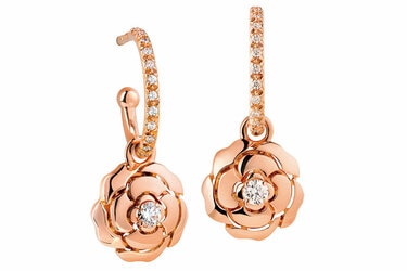 18214✨CHANEL シャネル 花 カメリア コサージュ ピンク シャネル「カメリア コレクション」 ピンクゴールドの新作が発売