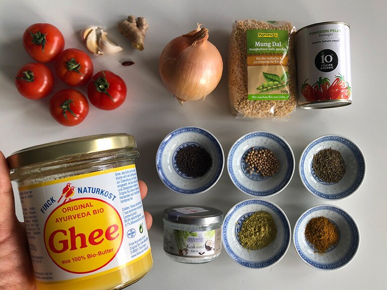 もはや定番、インド料理には欠かせない発酵バターのギーがポイント。