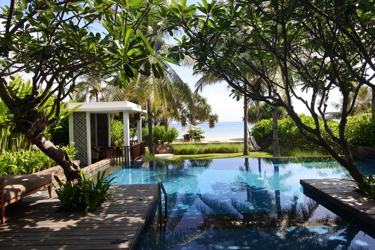 1ベッドルーム・ビーチフロント・ヴィラのプライベートプール。