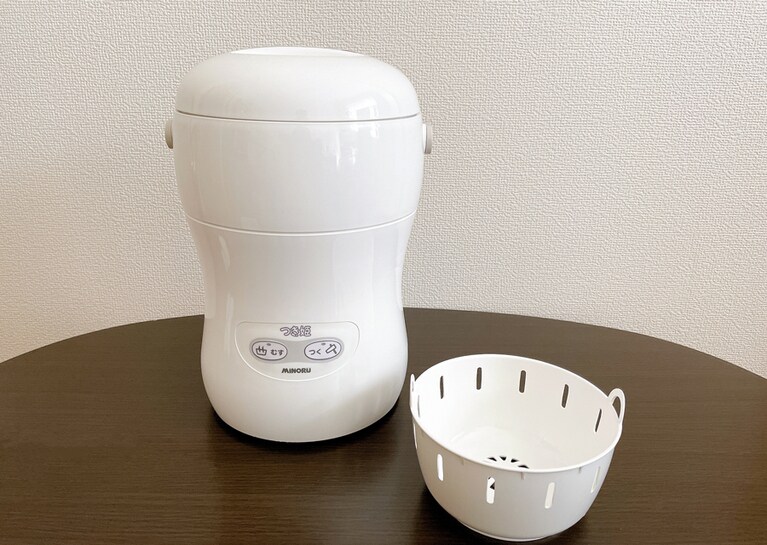 蒸し容器(写真右)もセットになっています。