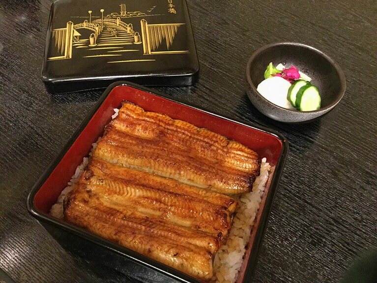 2枚(1匹分)のウナギが楽しめる、「うな重(松)」4,620円。