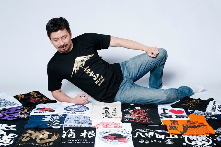 国内のみならず海外でも買い集める。イベントで着用すると大盛り上がり。