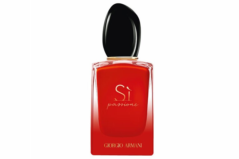 「シィ パシオーネ アンタンス」30ml 9,500円、50ml 12,800円。