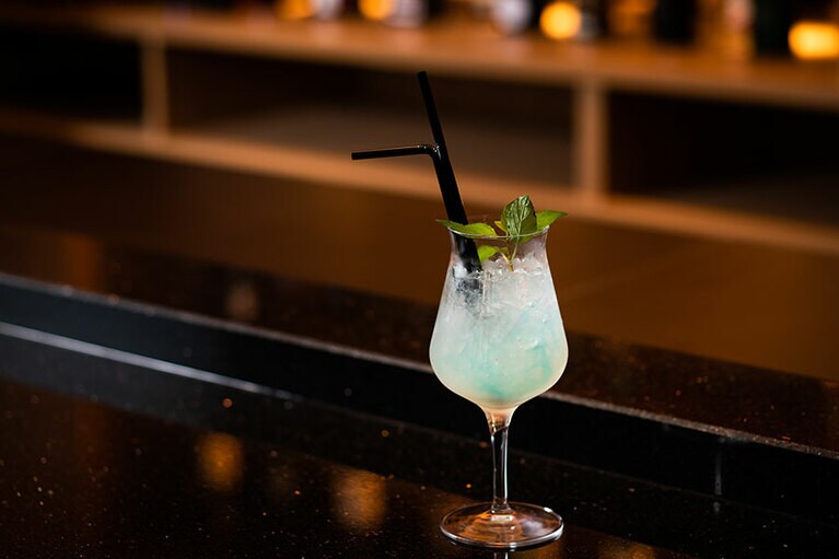 ザ・バー キール。