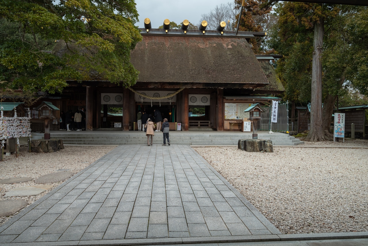 丹後一宮 元伊勢 籠神社。鳥居から先は撮影禁止。