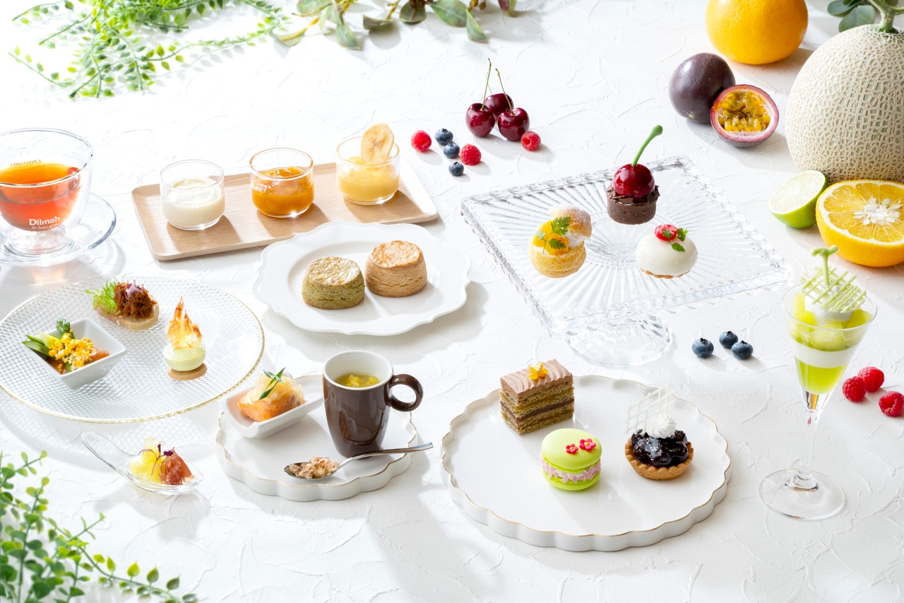 「Fruit Afternoon Tea(フルーツアフタヌーンティー)」のイメージ。1名5,200円(税・サ込)、要予約。