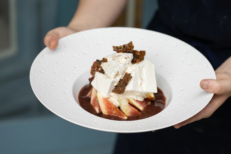 「いちじくのバシュラン」(コーヒー・紅茶付き)3,200円。10月末頃まで提供予定。