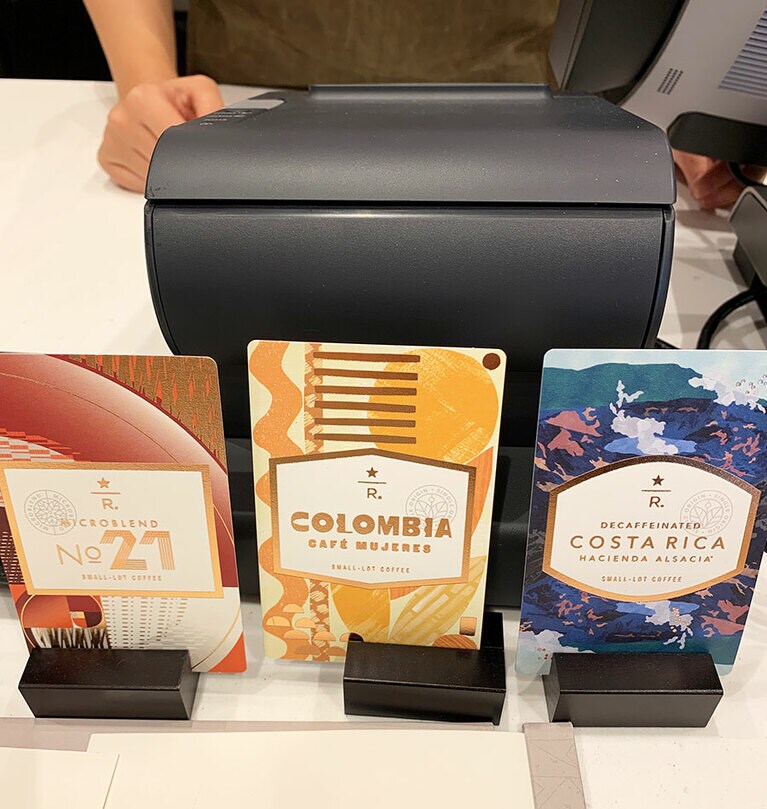 取材当日オススメの豆は、左から「ブレンドナンバー21」、「コロンビア」、「コスタリカ」の3種。