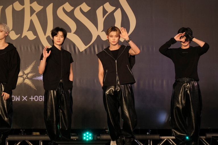 左からBEOMGYU、YEONJUN、TAEHYUN。