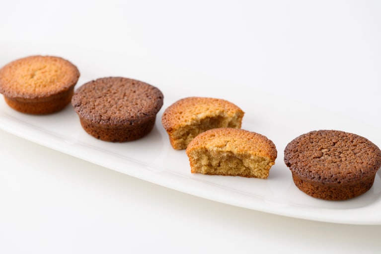 ヴィジタンディーヌ 各240円。