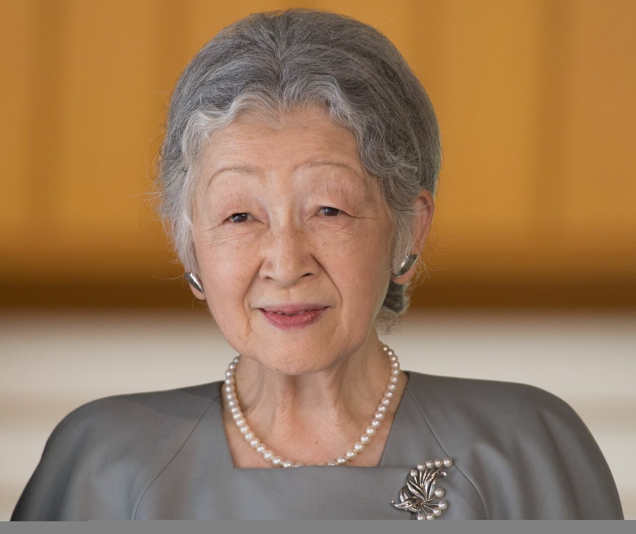 卒寿となる90歳の誕生日を迎えられた美智子さま　©時事通信社